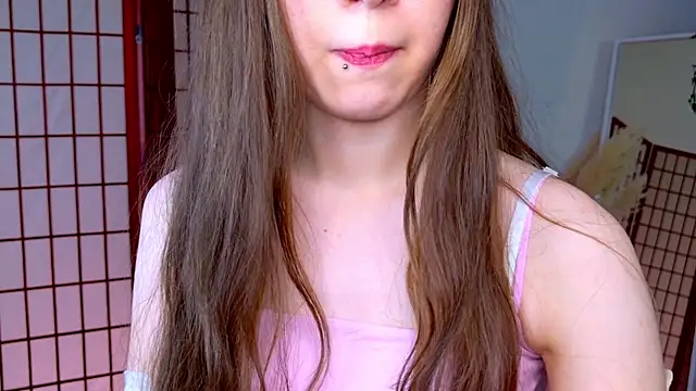 SilentLily live sex cam