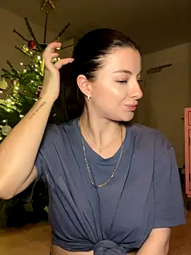 Mia-Minou live sex cam