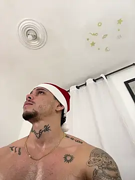 NoahhBrown's cam snapshot