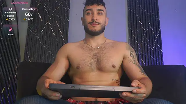 Zionmattis live sex cam