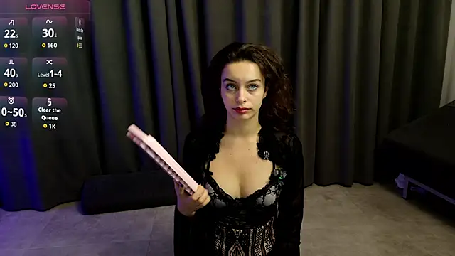 Luna_Veyra live sex cam