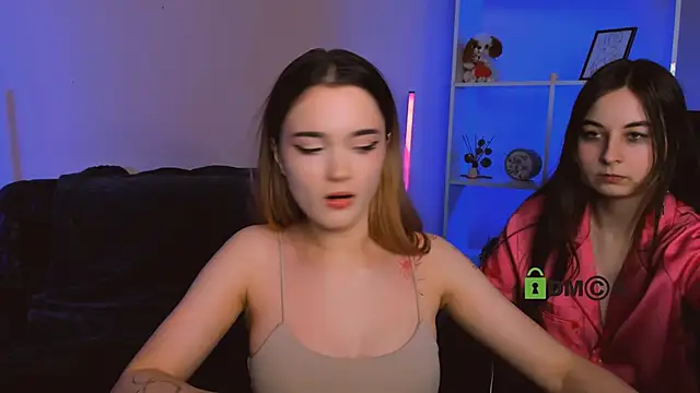 luna_berryy's cam snapshot