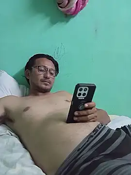 Andresguz35's cam snapshot