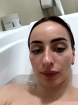 AuraPure's cam snapshot