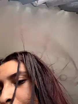 Aithanna_Petittee's cam snapshot