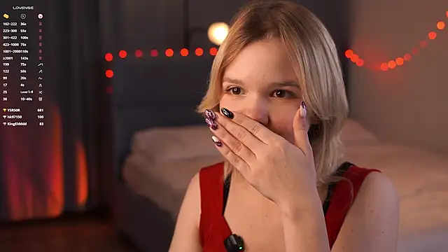 PhillisEsplin's cam snapshot