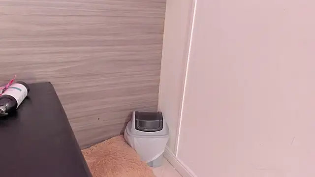 Taylor_walton's cam snapshot