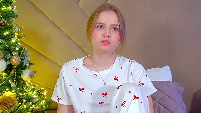 SelinSwarovski's cam snapshot