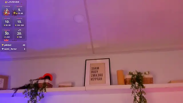 Nicolle_Evanss_'s cam snapshot