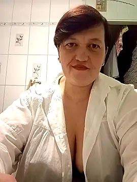 Caramellove8877's cam snapshot