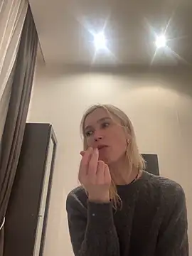 KisJeni's cam snapshot