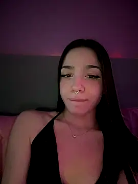 ShannonShanny live sex cam