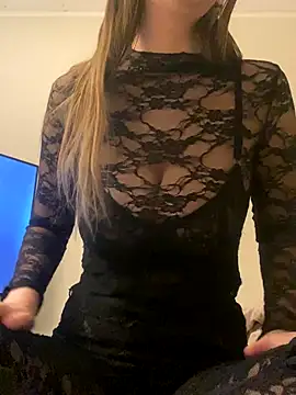 Mandispandis1 live sex cam