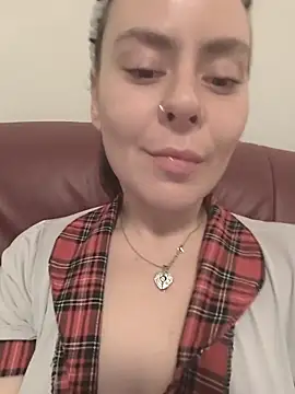 Stoned-baby69 live sex cam