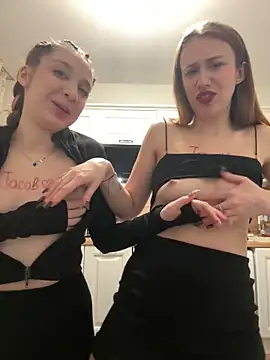 yourfavcouple_ live sex cam