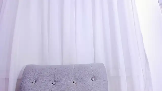 MiiaSanttos's cam snapshot