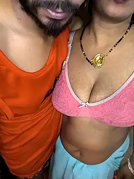 Kissing_Couple live sex cam
