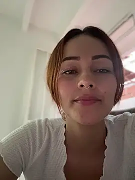 Miss-Abbii live sex cam