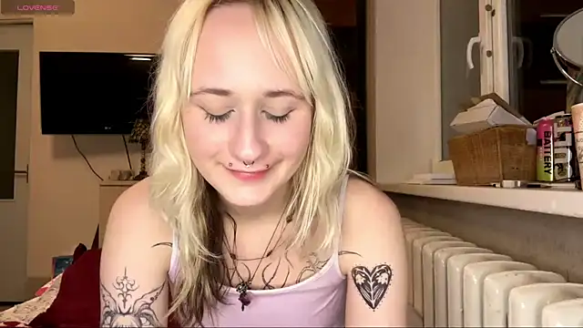 Ulemonala_Cute live sex cam