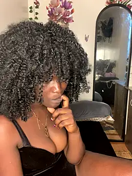 Melanin_babygal live sex cam