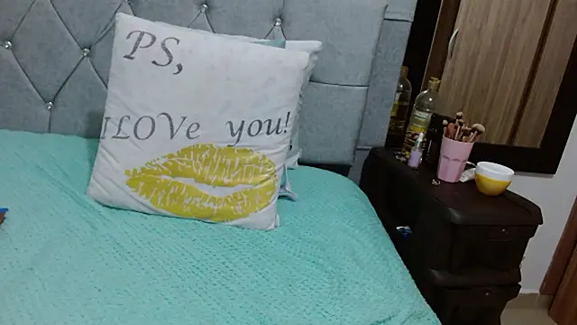 Anamaria_Burning's cam snapshot