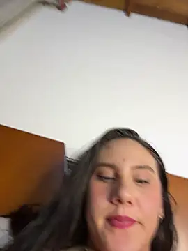 _ISABELLA_HOT_'s cam snapshot