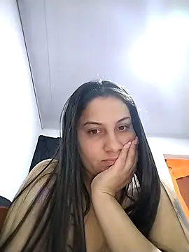 esmeralda_jadees's cam snapshot