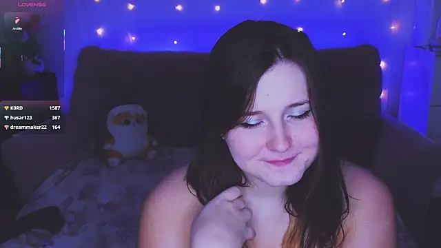 AlvaRina's cam snapshot