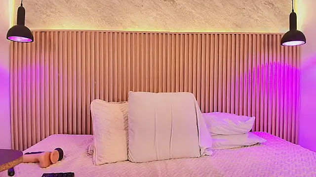 big_tits_in_your_face's cam snapshot