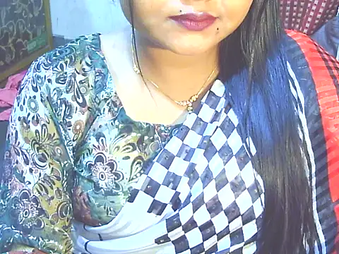 Nusrat_Faria07's cam snapshot