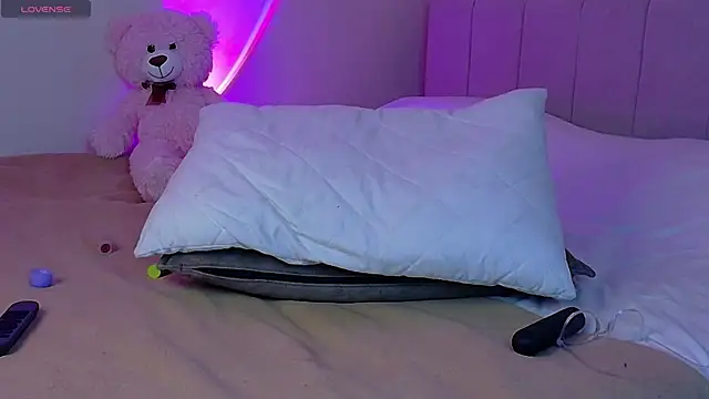 Lina_lust_'s cam snapshot