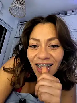 SamyJones9's cam snapshot