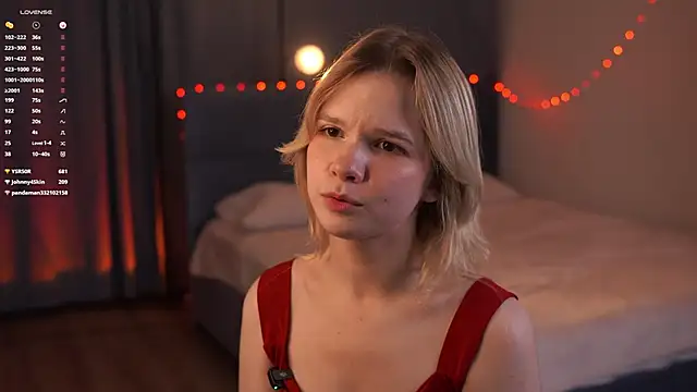 PhillisEsplin's cam snapshot