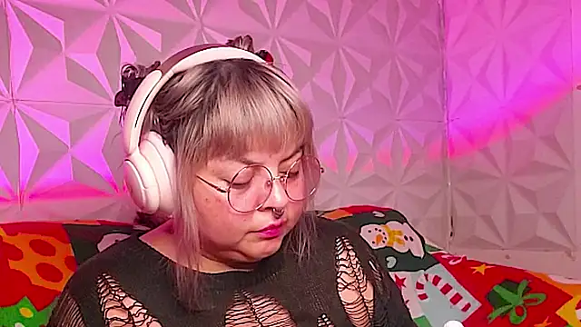 Satyn_doll's cam snapshot