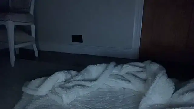 ijustturned18today's cam snapshot