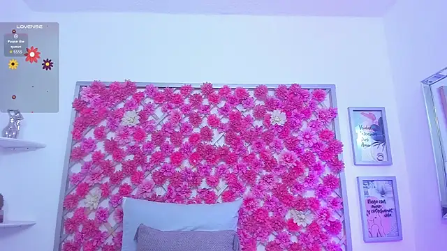 hannah_miller_1's cam snapshot