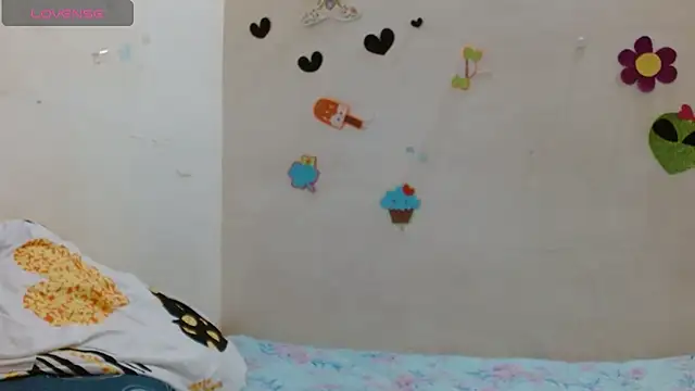 Akasha001's cam snapshot