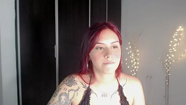 Darlyn_big's cam snapshot