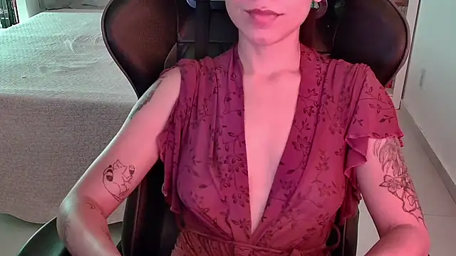 DearArtemis's cam snapshot