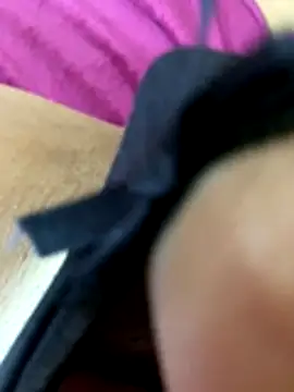 Esmeralda-berrys's cam snapshot