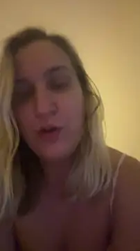 Bia_sexynovaes's cam snapshot