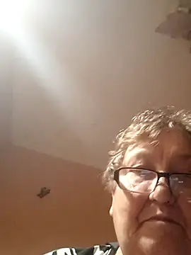 Katherine735 live sex cam