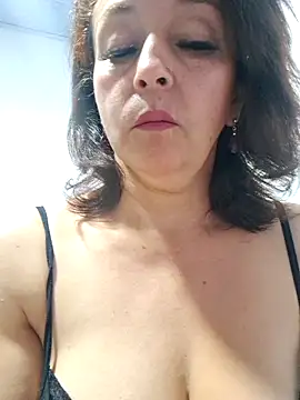 Beatricez's cam snapshot