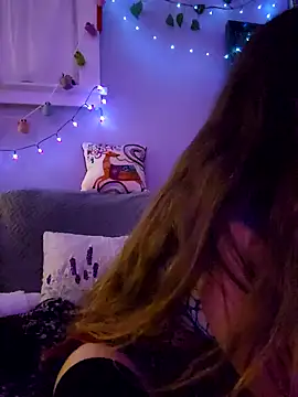 zorii_love's cam snapshot