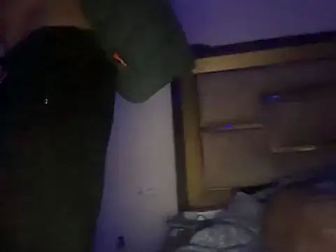 LustyDuoSecrets's cam snapshot