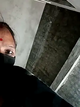 suhani_sharmj's cam snapshot