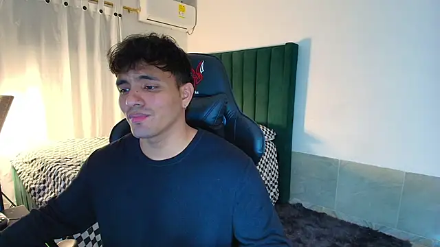 man_dur07's cam snapshot