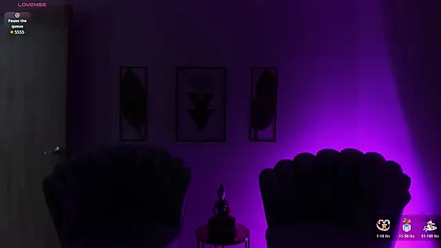 arin_blossom's cam snapshot