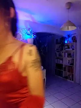 Luna_Kitanna live sex cam