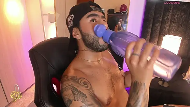 ItsMeEros's cam snapshot